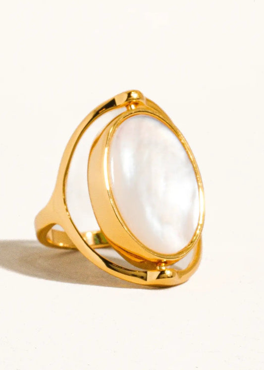 Violette Double-Sided Shell Ring