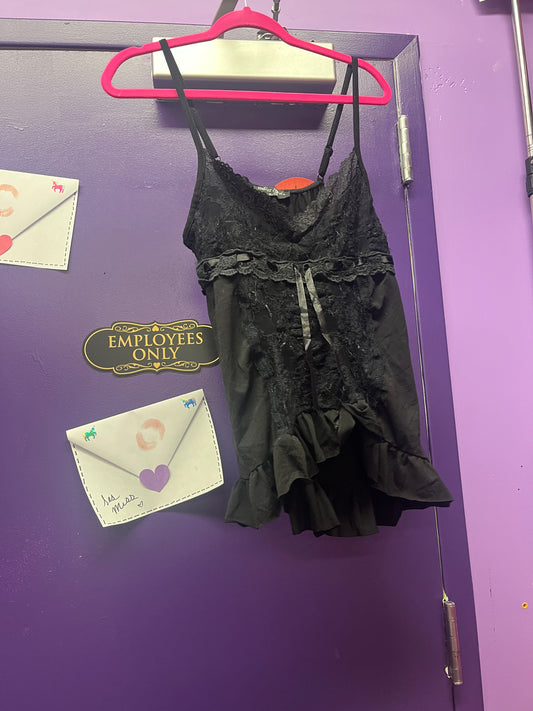 LM917 bizz girl black lace tank