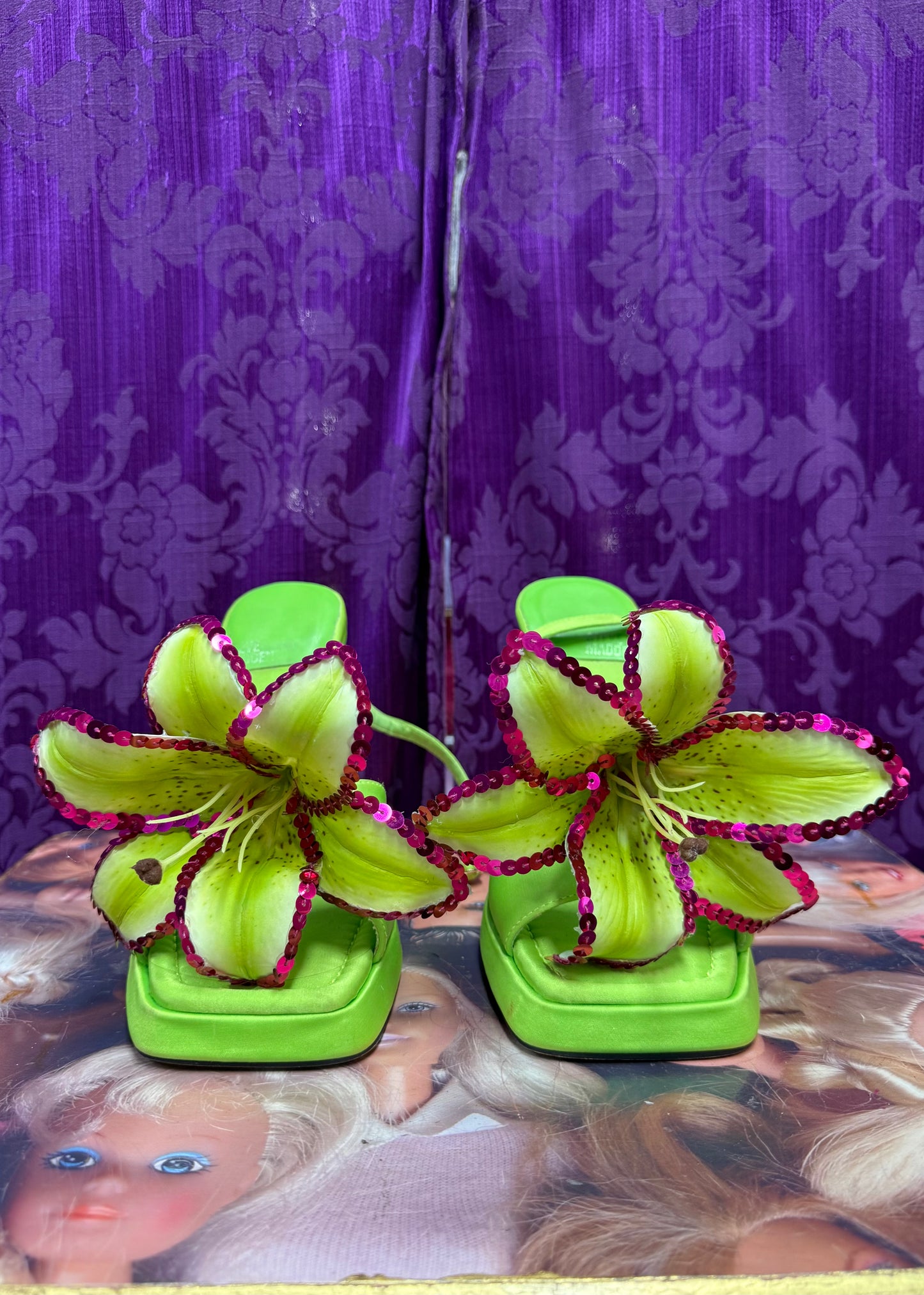Neon Lily Shoe Clips