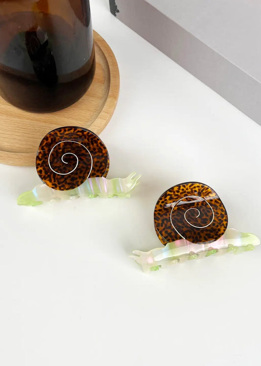 Snail Claw Clip