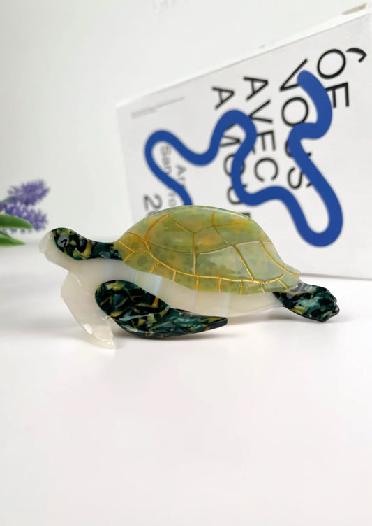 Turtle Claw Clip