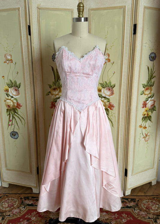Gunne Sax Pink Lace Bow Gown