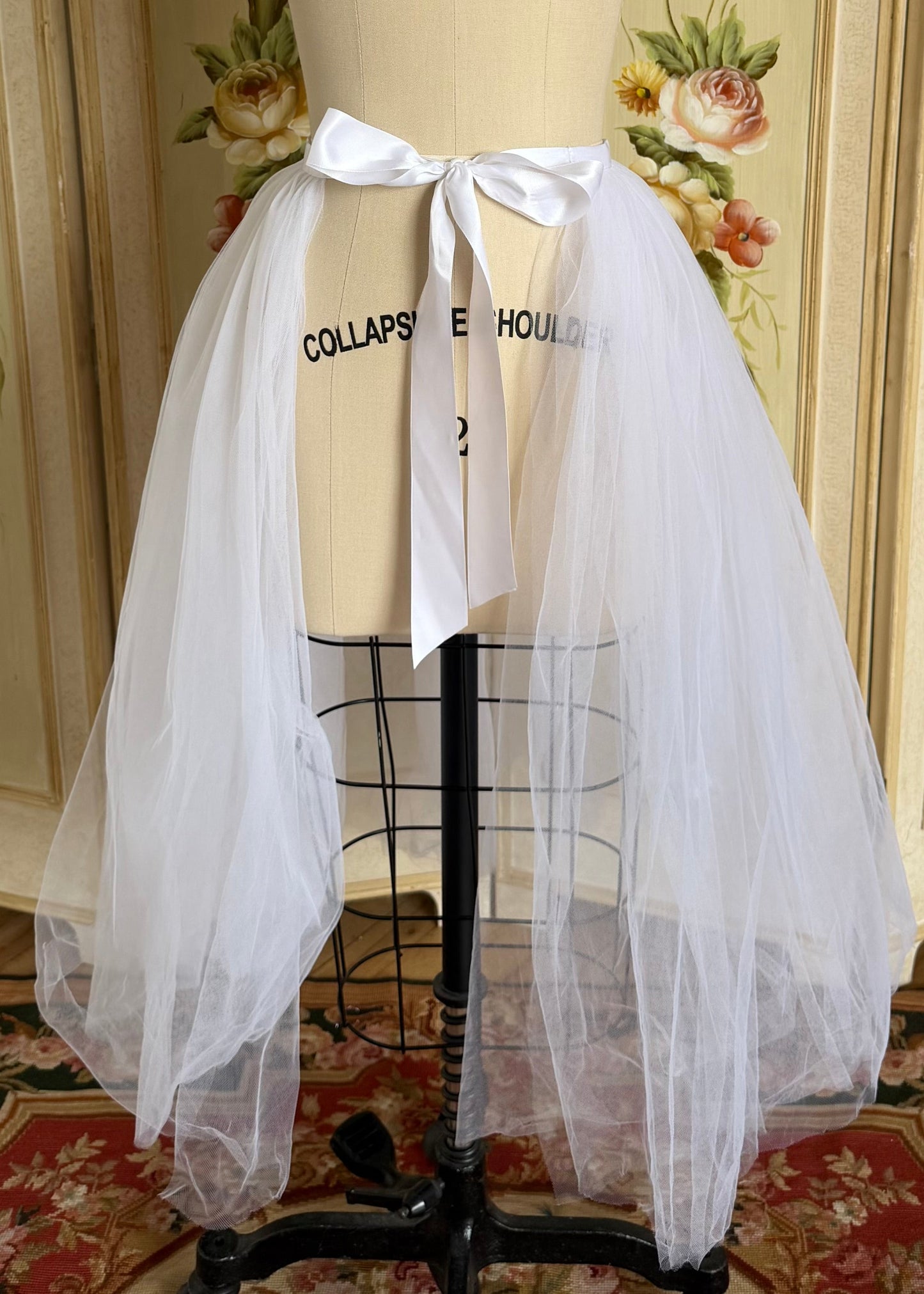 Badgley Mischka White Tutu
