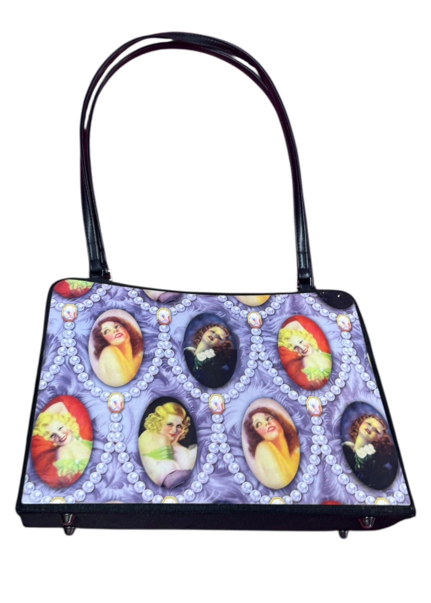 Cameo Purse