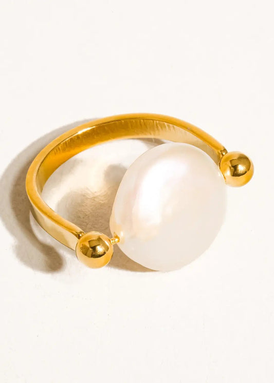Baroque Pearl Ring